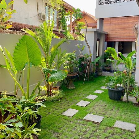 The Lima Home Stay In Canggu Dış mekan fotoğraf