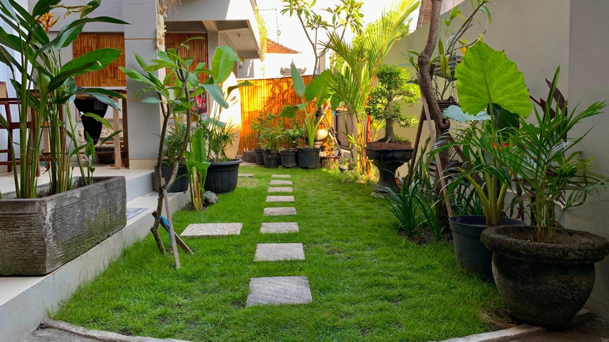 The Lima Home Stay In Canggu Dış mekan fotoğraf