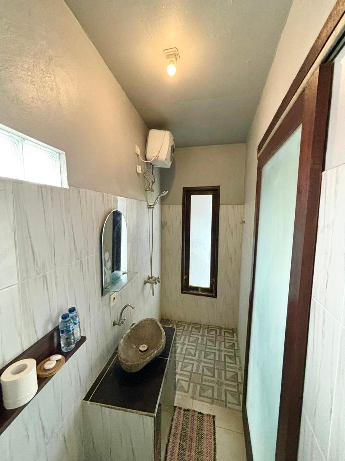 The Lima Home Stay In Canggu Dış mekan fotoğraf